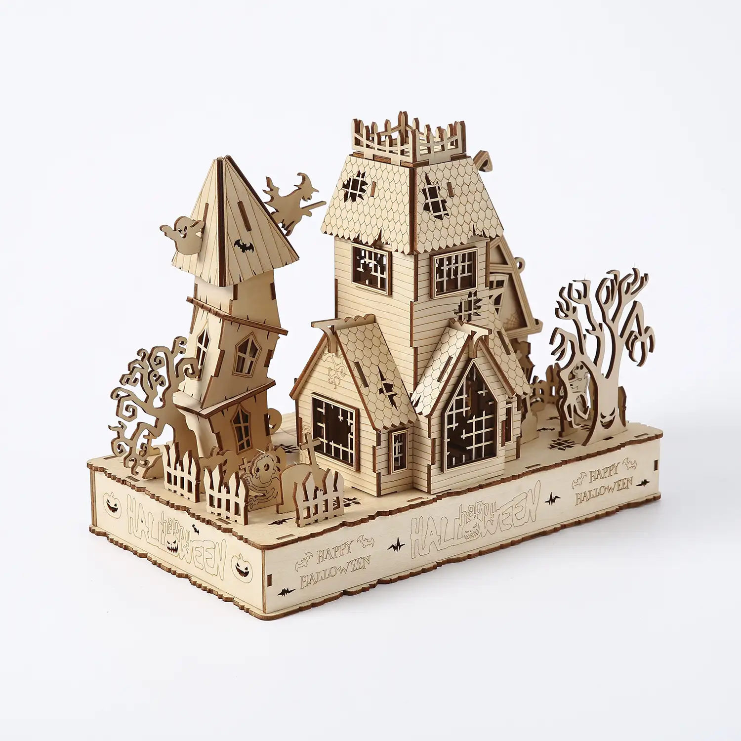Maqueta de Madera 3D, diseño Casa de Halloween con luz. 147 piezas.