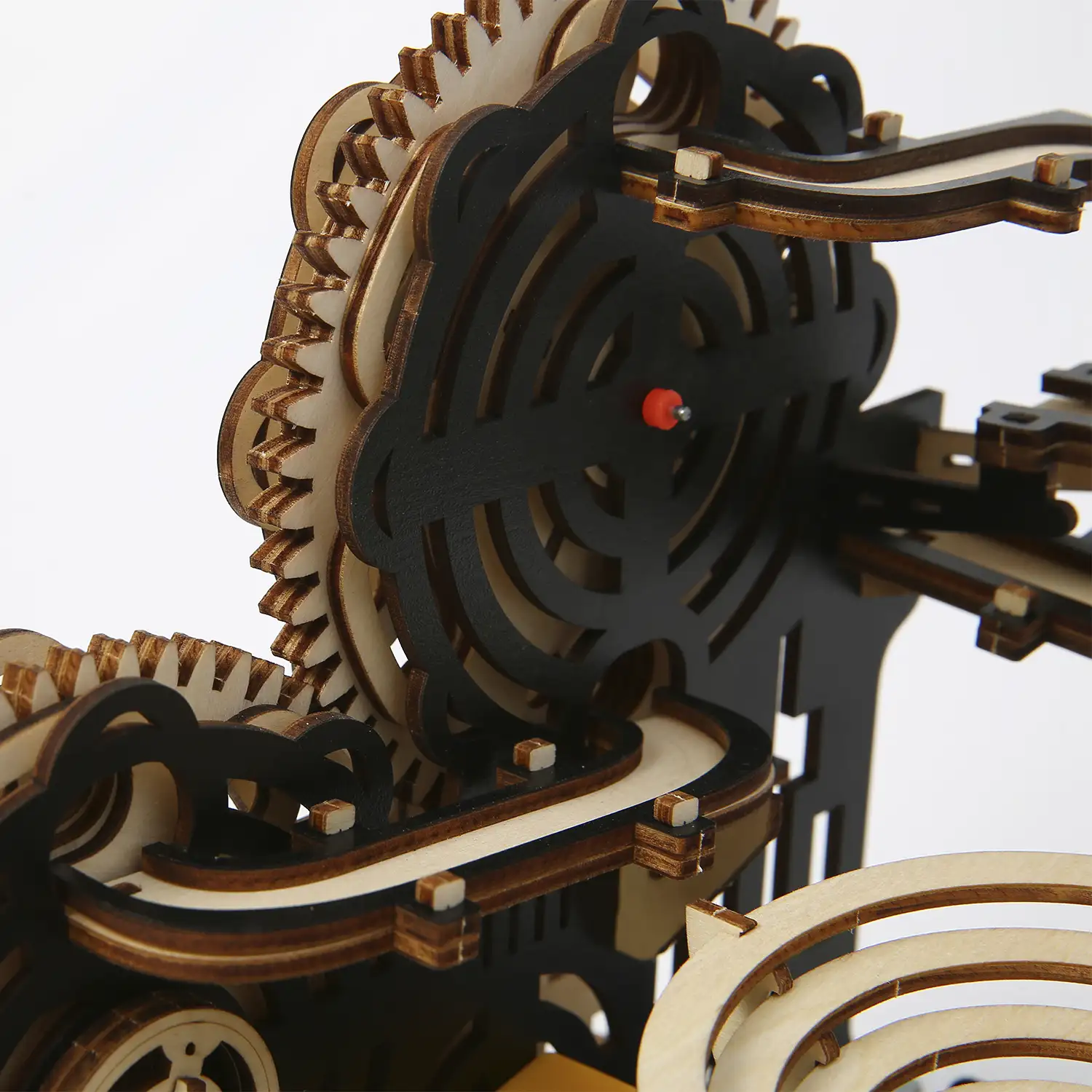 Maqueta de Madera 3D, diseño Raíl para perlas con movimiento mecánico. 168 piezas.