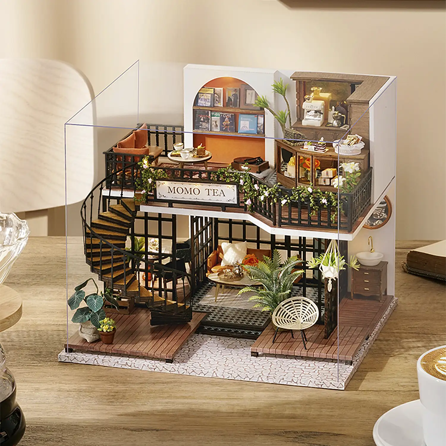 Salón del Té de Momo. Maqueta 3D realista con gran detalle, cubierta antipolvo y luces led.