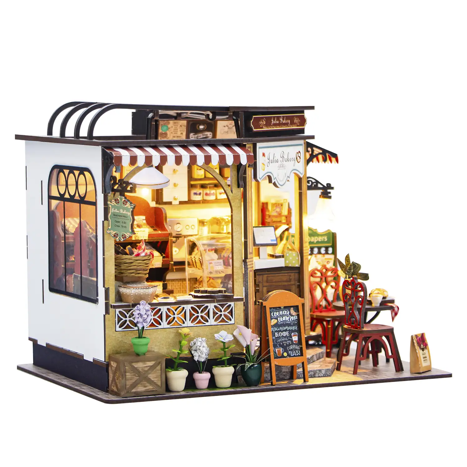 Panadería Julia. Maqueta 3D realista con gran detalle y luces led.
