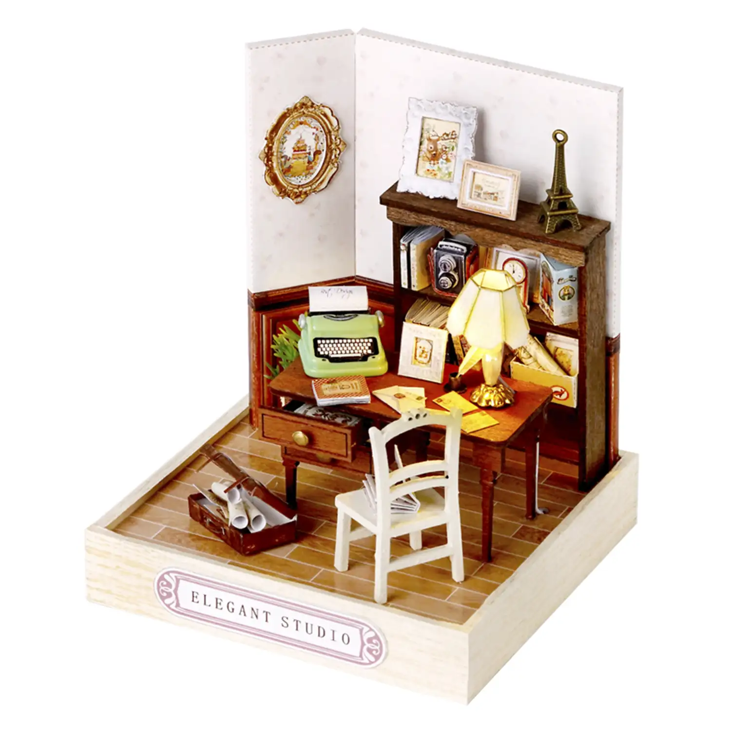 Colección Rincón de la felicidad, Estudio elegante. Maqueta 3D realista con gran detalle y luces led.