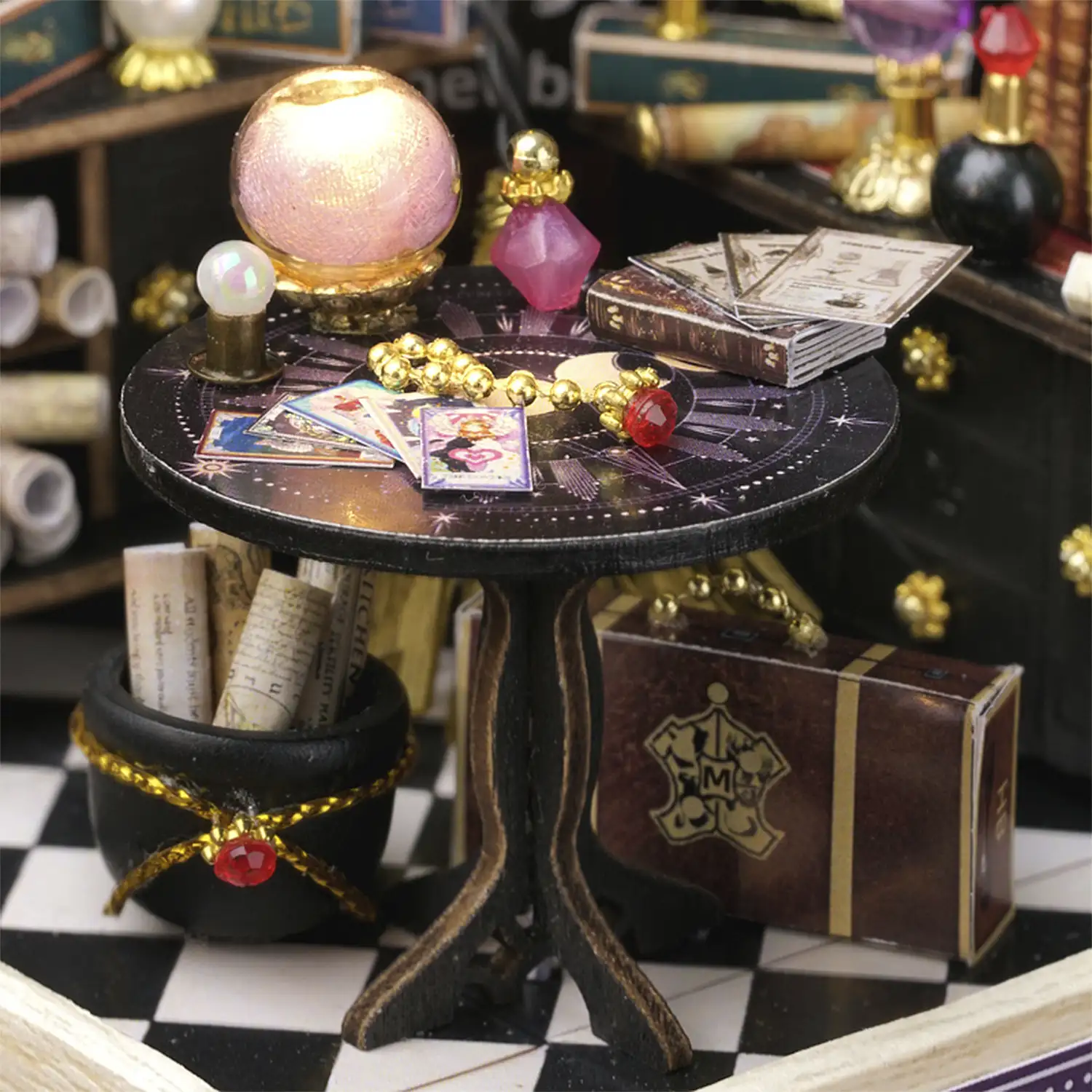 Colección Rincón de la felicidad, Magia Lunar. Maqueta 3D realista con gran detalle, cubierta antipolvo y luces led.