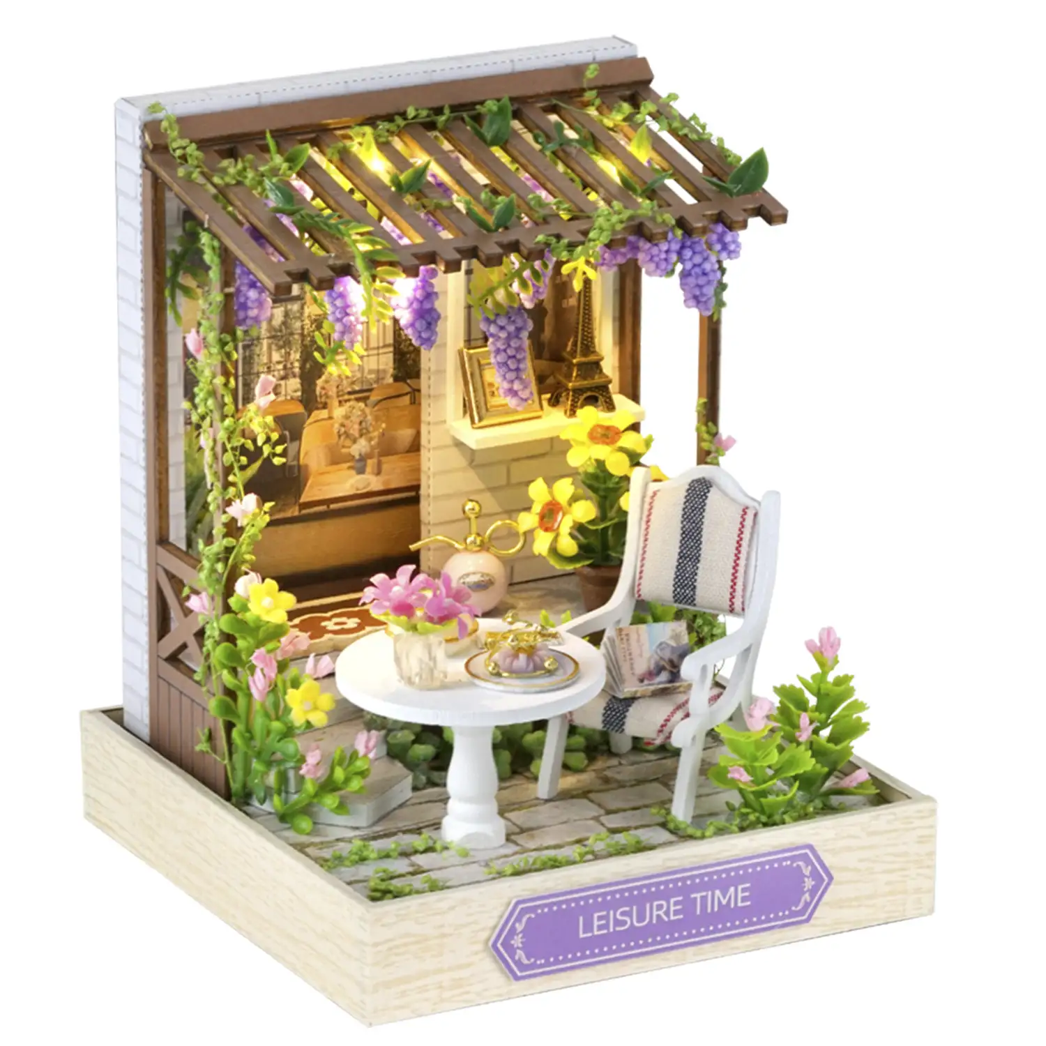 Colección Rincón de la felicidad, Tiempo Libre. Maqueta 3D realista con gran detalle, cubierta antipolvo y luces led.
