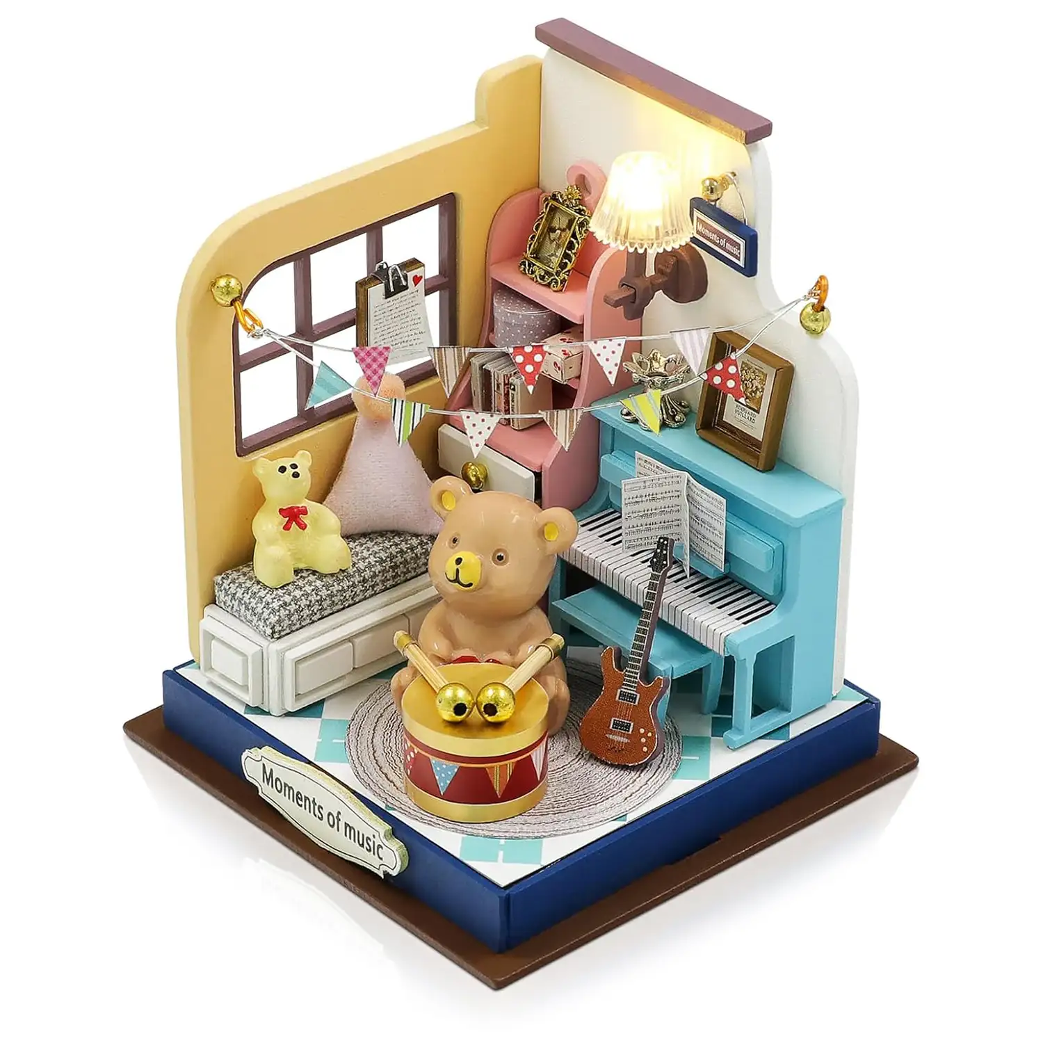 Momentos musicales. Maqueta 3D realista con gran detalle y luces led.