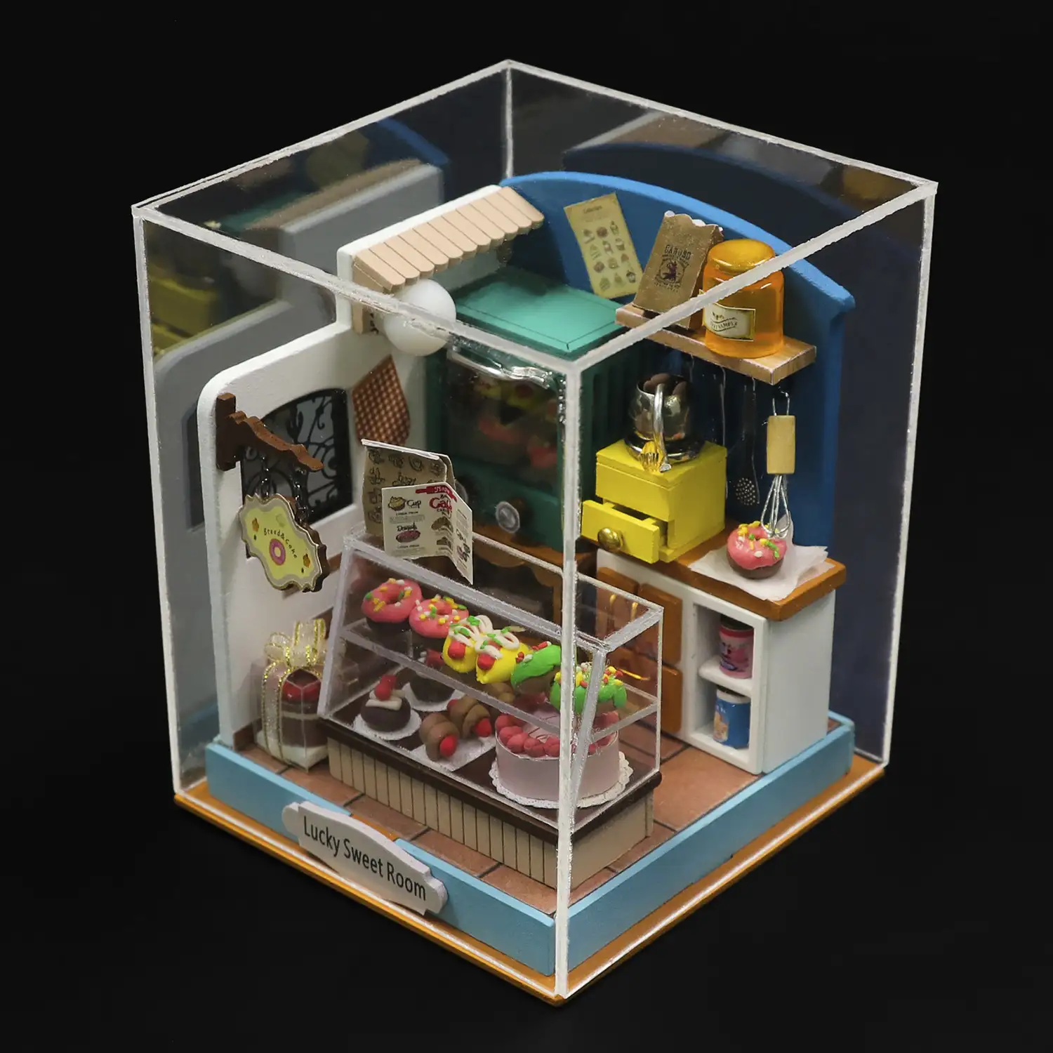 Pastelería de la suerte. Maqueta 3D realista con gran detalle y luces led.