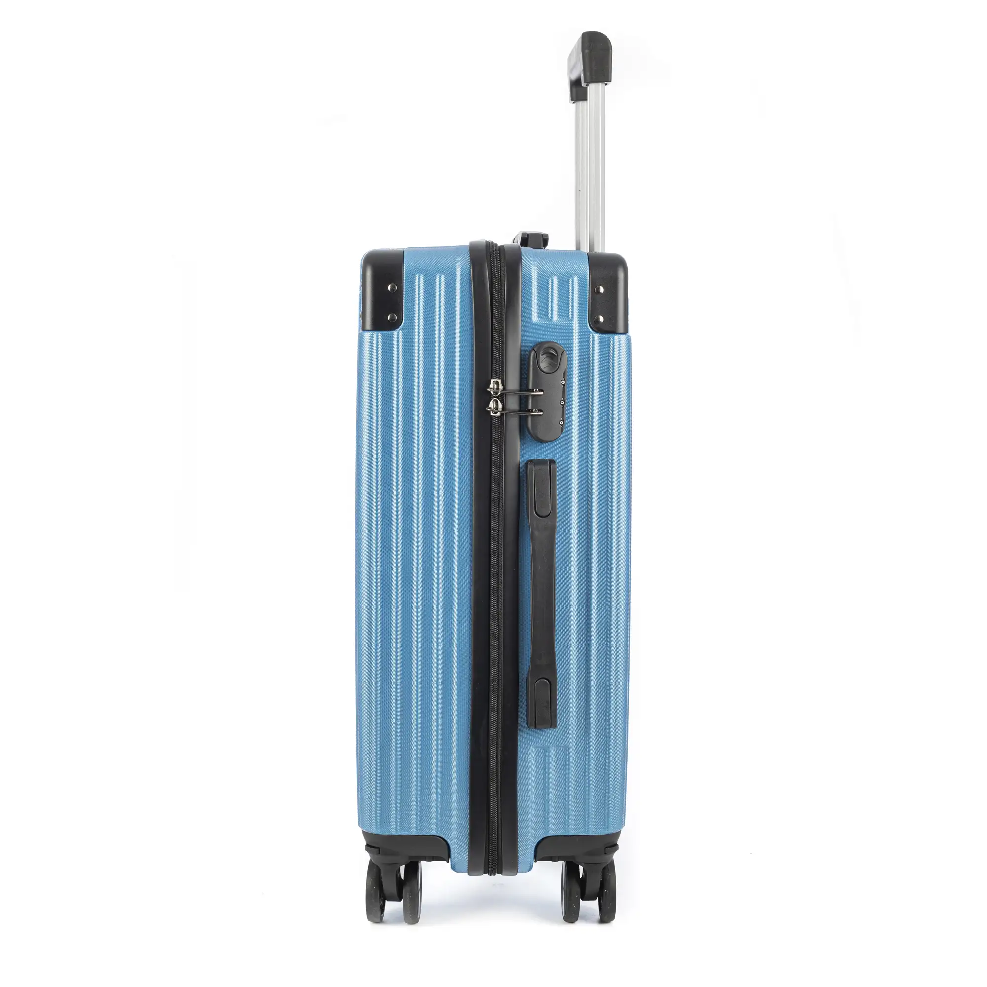 Juego de 3 maletas Trolley, en material ligero ABS de alta resistencia con esquinas reforzadas. Cerradura numérica y 4 ruedas dobles extraíbles y giratorias 360°.