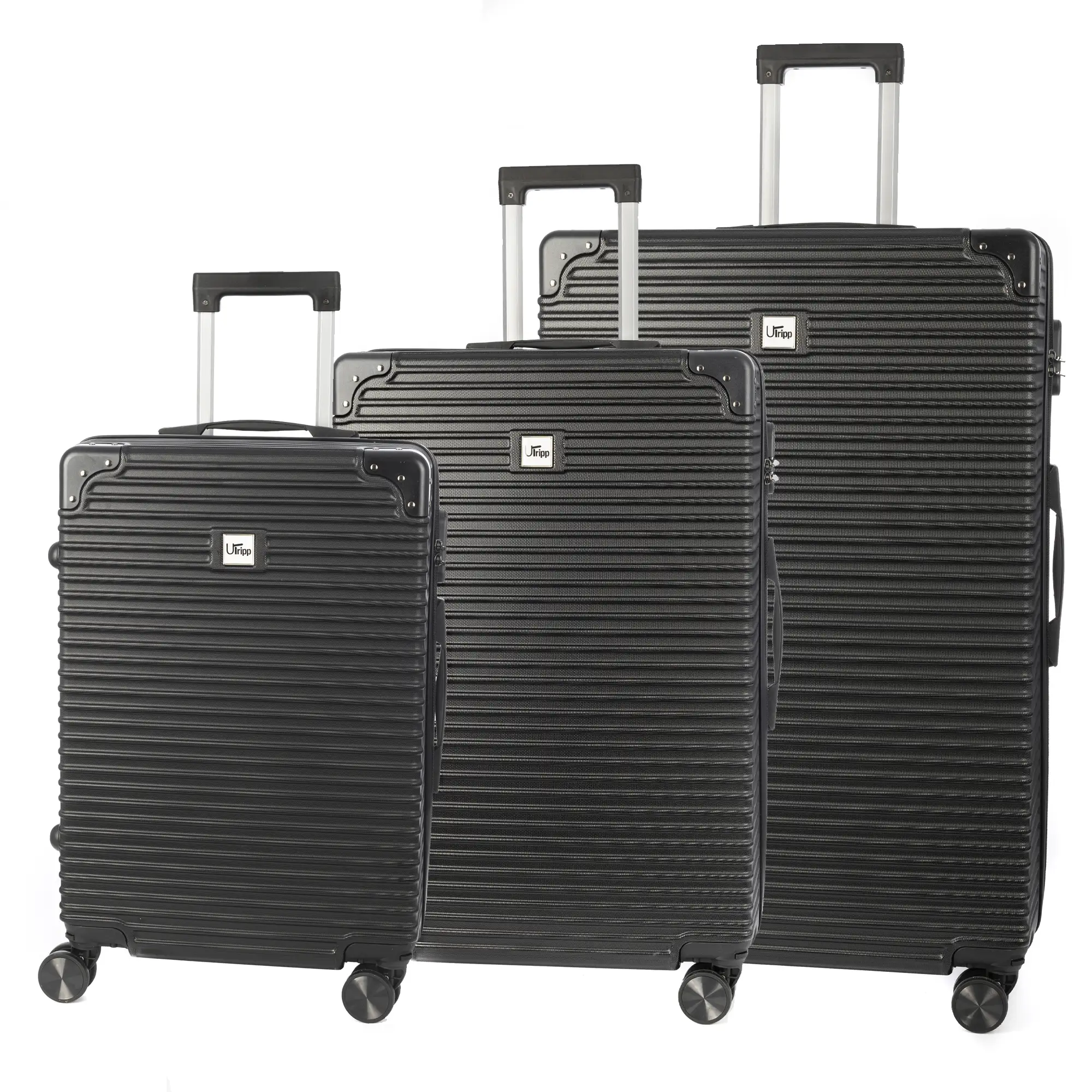 Juego de 3 maletas Trolley, en material ligero ABS de alta resistencia con esquinas reforzadas. Cerradura numérica y 4 ruedas dobles extraíbles y giratorias 360°.