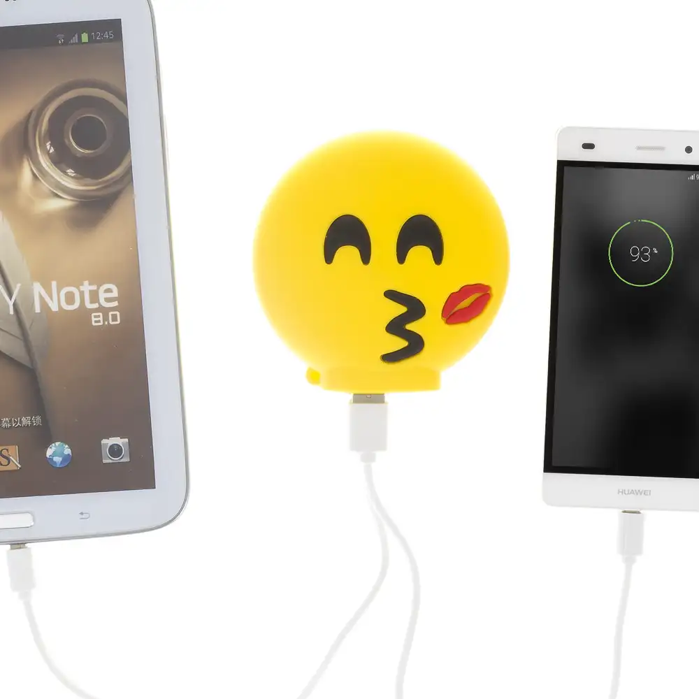 POWERBANK EMOTICONO 8.800mAh + FUNDA. KISS