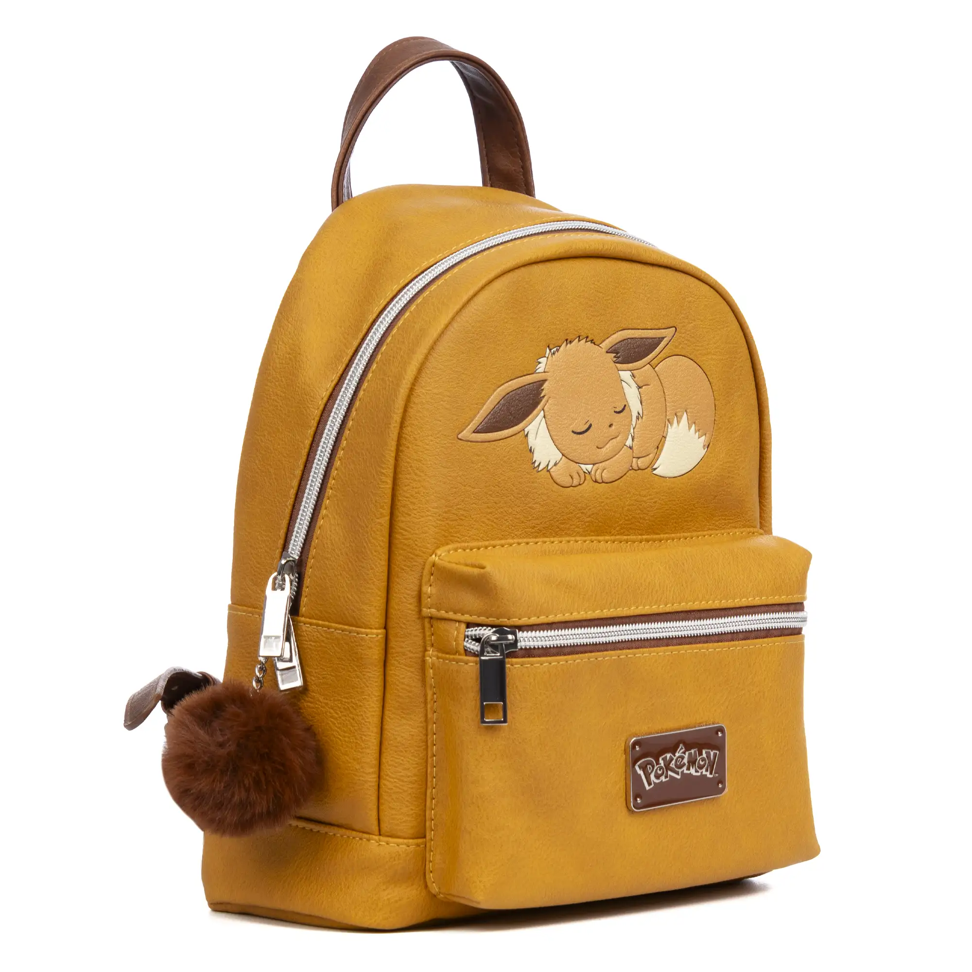 Mochila Ocre Pokémon Premium. Espacioso compartimento principal con bolsillo delantero y trasero. Con accesorio pompom